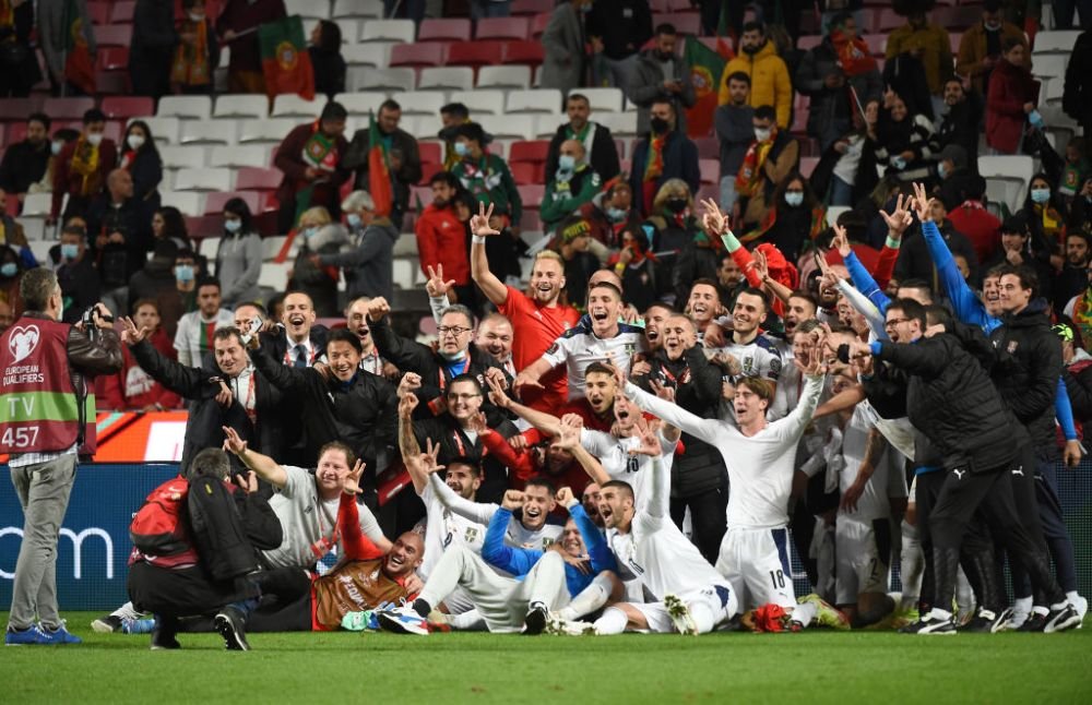 Gest superb făcut de jucătorii sârbi după calificarea la Mondial! Ce au făcut cu banii primiți din partea guvernului_12