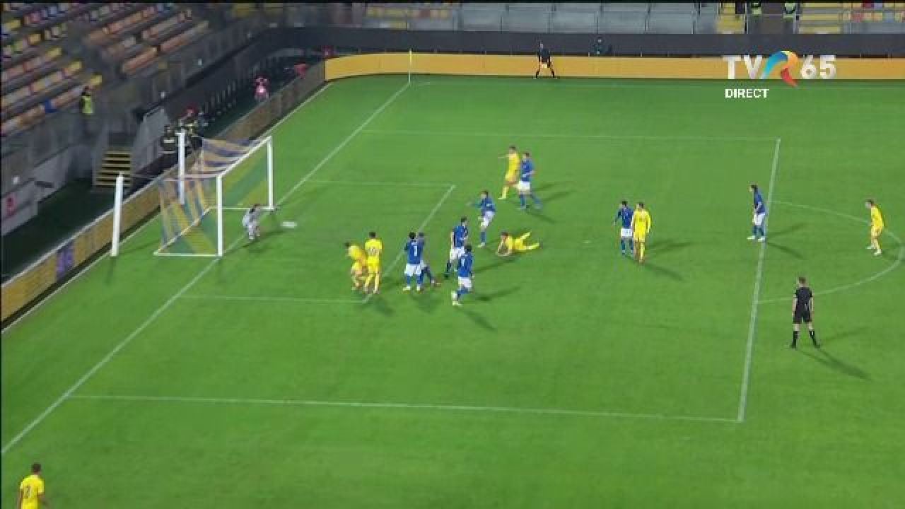 România U21, învinsă de Italia U21! Un fundaș central al italienilor a reușit un hattrick, dar și un autogol_8