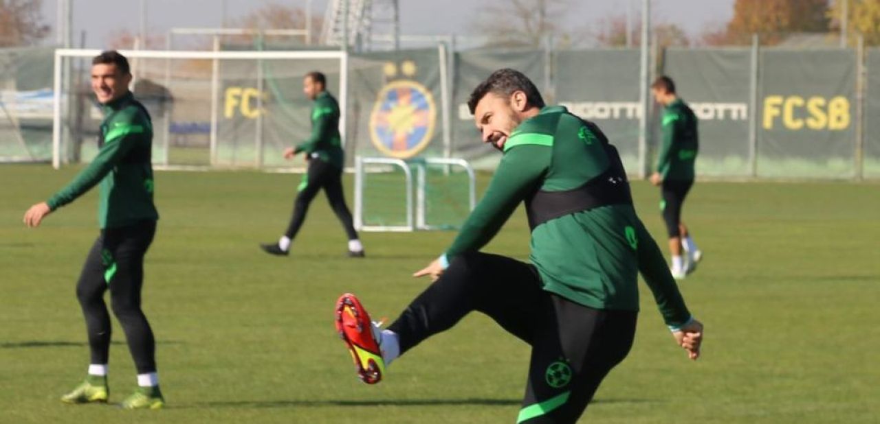 Ei sunt jucătorii care l-au „trădat” pe Becali! Câți fotbaliști de la FCSB s-au vaccinat_1