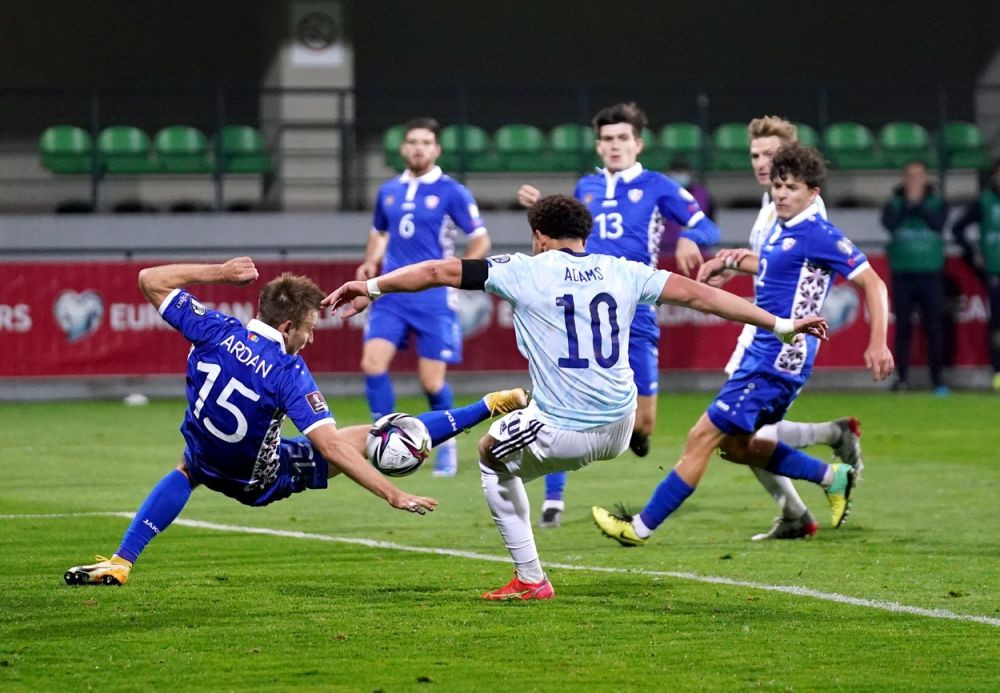 Măcar nu suntem ca Moldova! Naționala de peste Prut a fost &icirc;ntrecută &icirc;n preliminarii și de Insulele Feroe