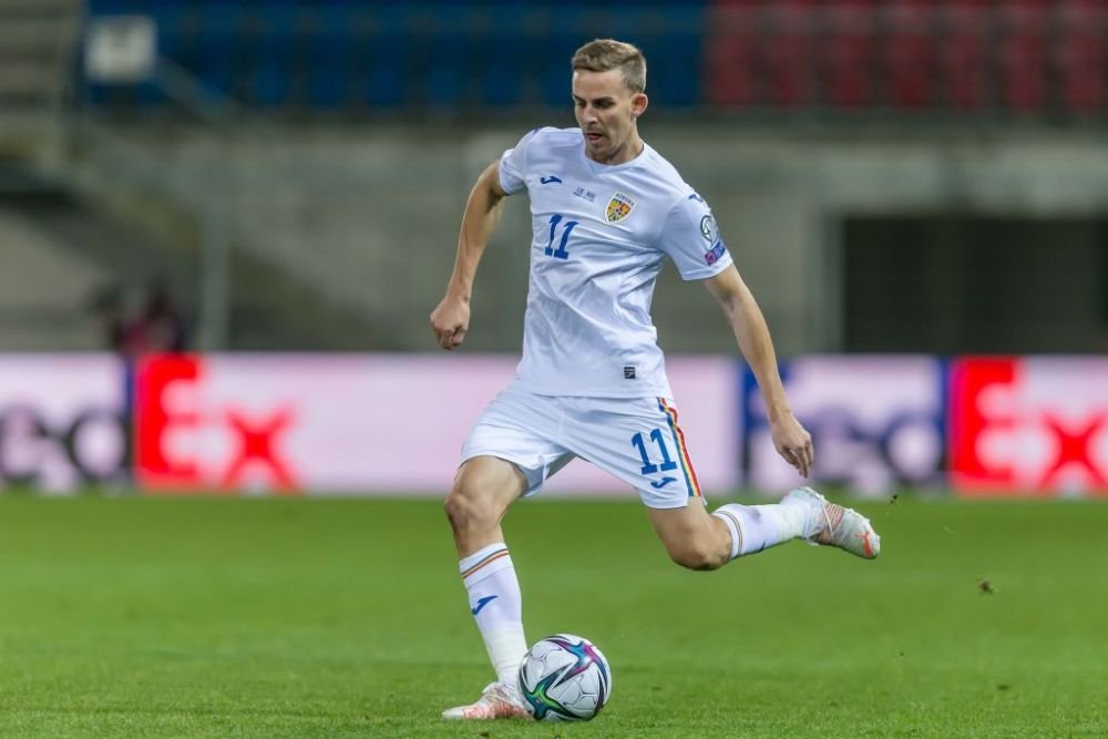 A treia săptămână consecutiv cu un român în FIFA 22 TOTW! Mbappe și Kane i-au făcut loc unui tricolor_4