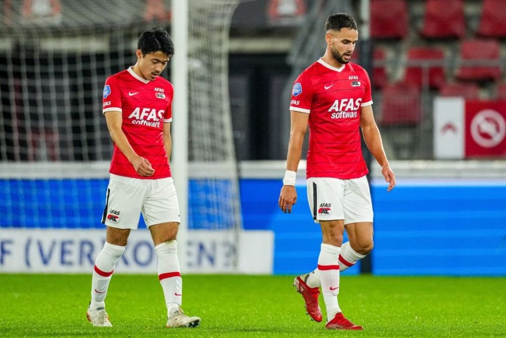 Scene incredibile în Olanda! Ultrașii au intrat în stadion la meciul lui Alkmaar, după ce stadioanele s-au închis din cauza COVID-19 _6