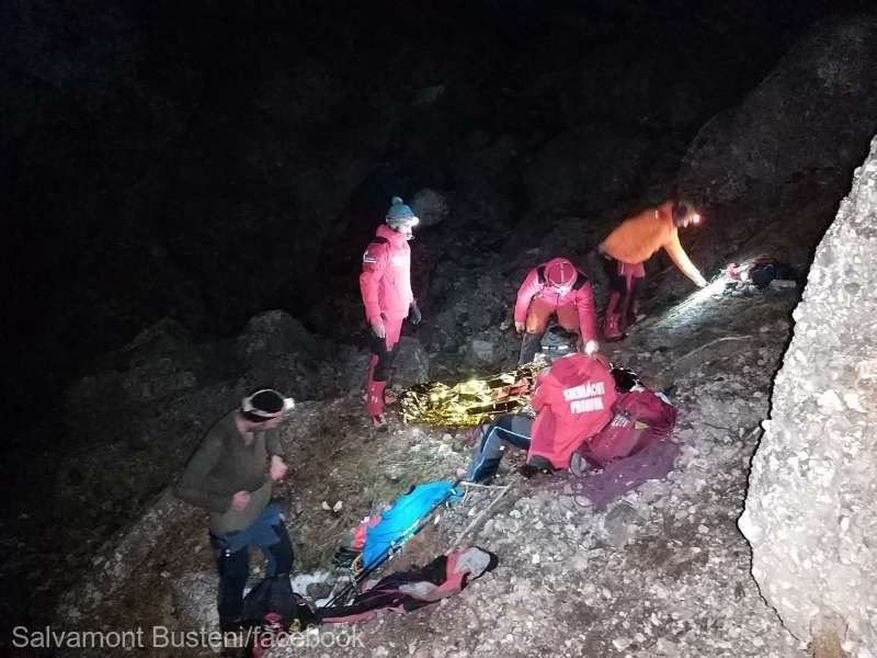 A căzut câțiva metri în gol în timpul cățărării pe munte! În ce stare au găsit-o salvatorii_3