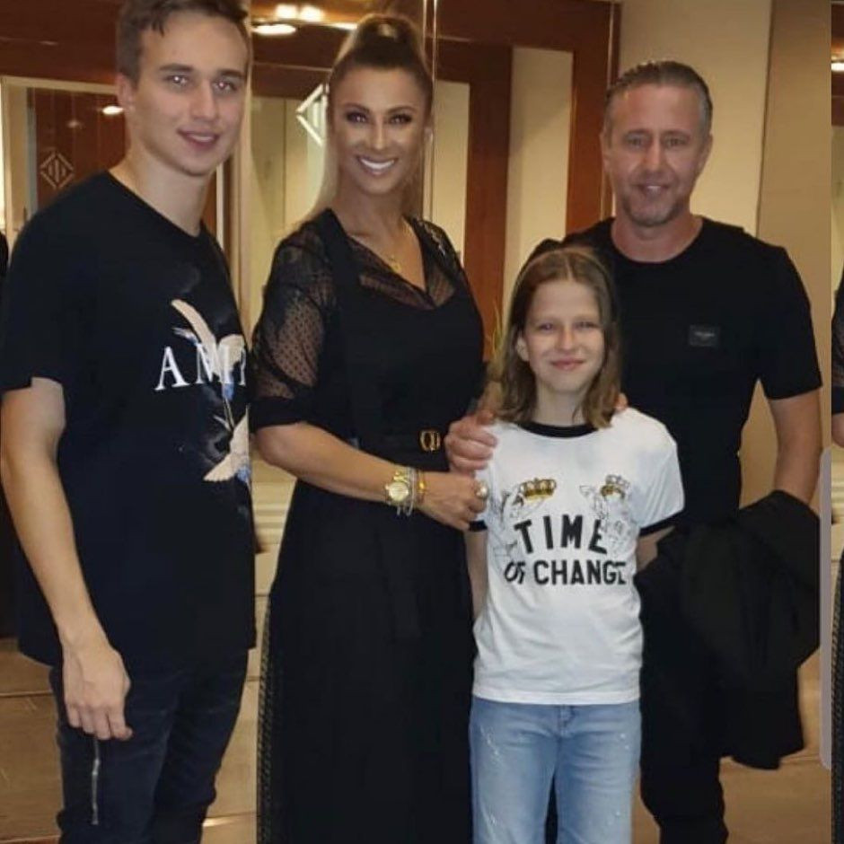 Decizie dură luată de Anamaria Prodan după divorțul de Reghecampf: 