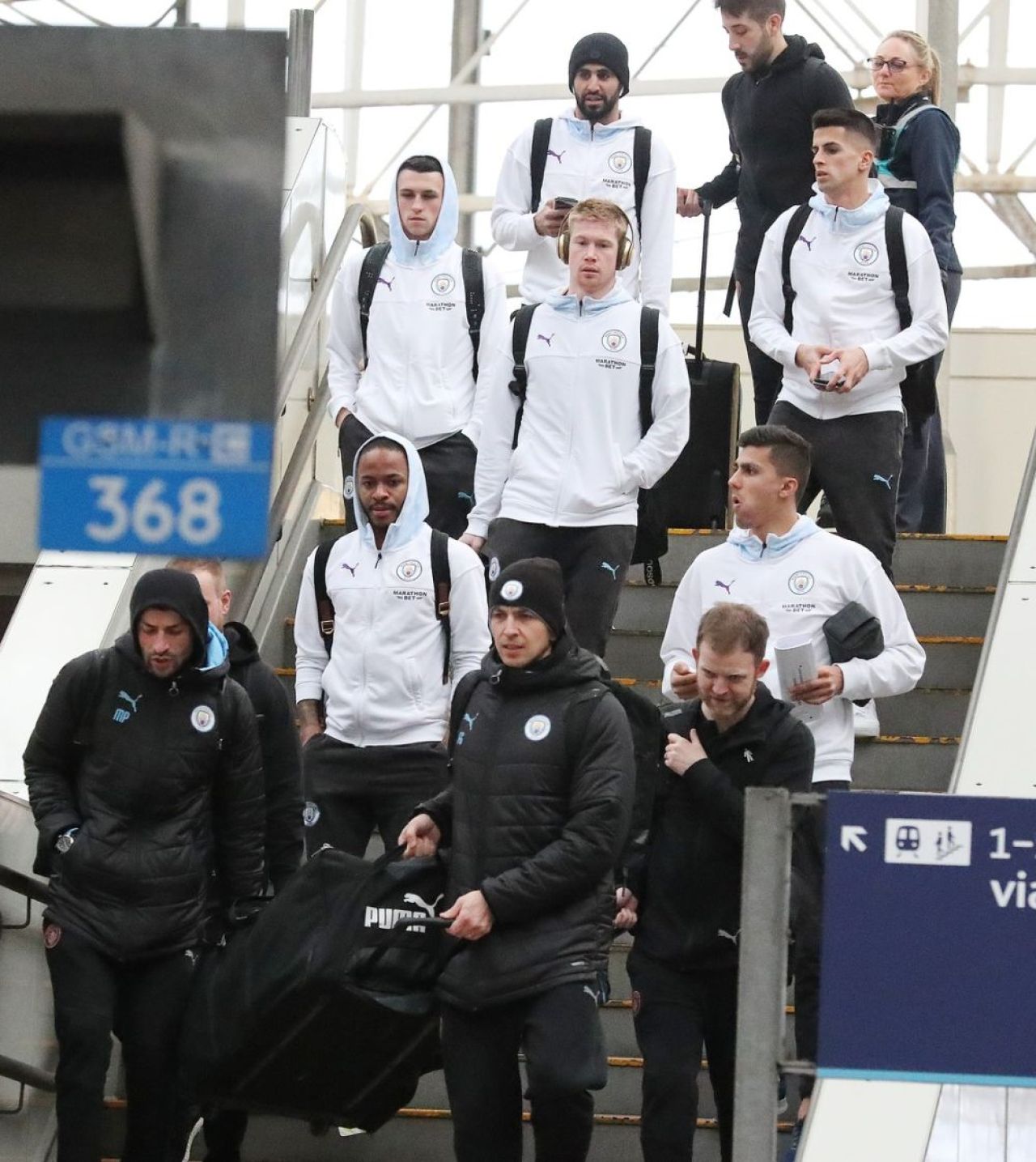 Mașină second hand, cămine studențești și fără cont de Twitter. Povestea milionarului de la Manchester City_2