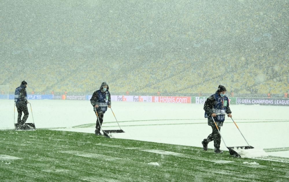 Imagini spectaculoase de la Kiev! Condițiile grele în care echipa lui Mircea Lucescu dispută duelul cu Bayern_7
