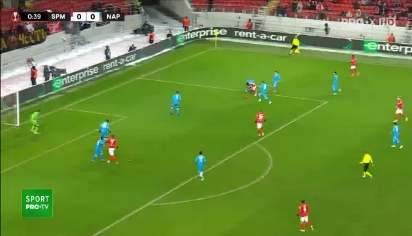 Minutul 3: GOOOL Spartak Moscova! Sobolev punctează din penalty.