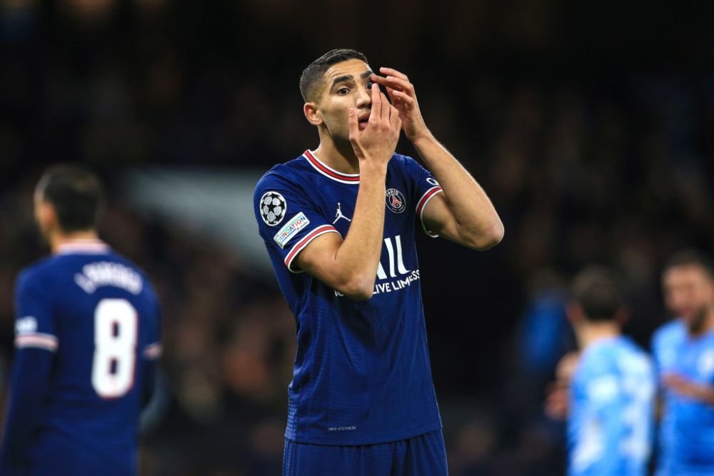 Fază inedită în Manchester City - PSG! Jucătorul a fost nevoit să-și pună lentilele de contact în timpul jocului_2
