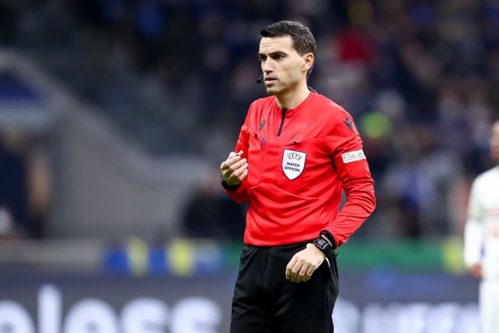 Ovidiu Hațegan, centrul furiei italienilor în meciul cu Shakhtar! I-a enervat pe fani după ce a anulat două goluri pentru Inter_2