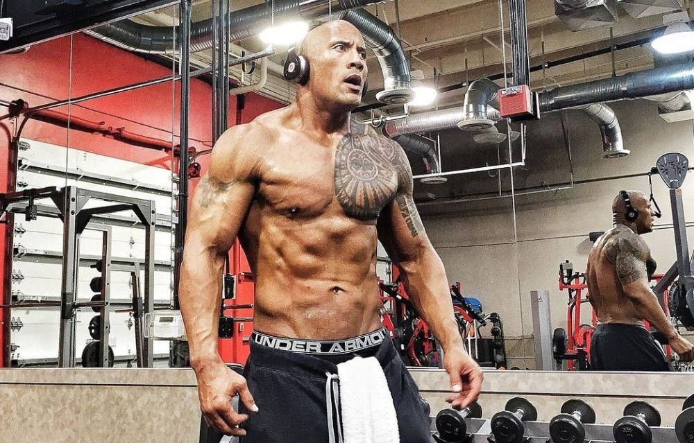 Gestul impresionant făcut de Dwayne Johnson pentru un veteran de război. I-a făcut un cadou impresionant de sărbători_7