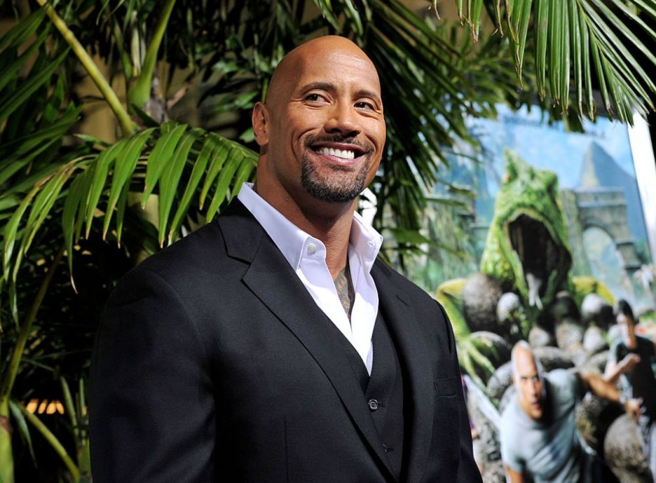 Gestul impresionant făcut de Dwayne Johnson pentru un veteran de război. I-a făcut un cadou impresionant de sărbători_9