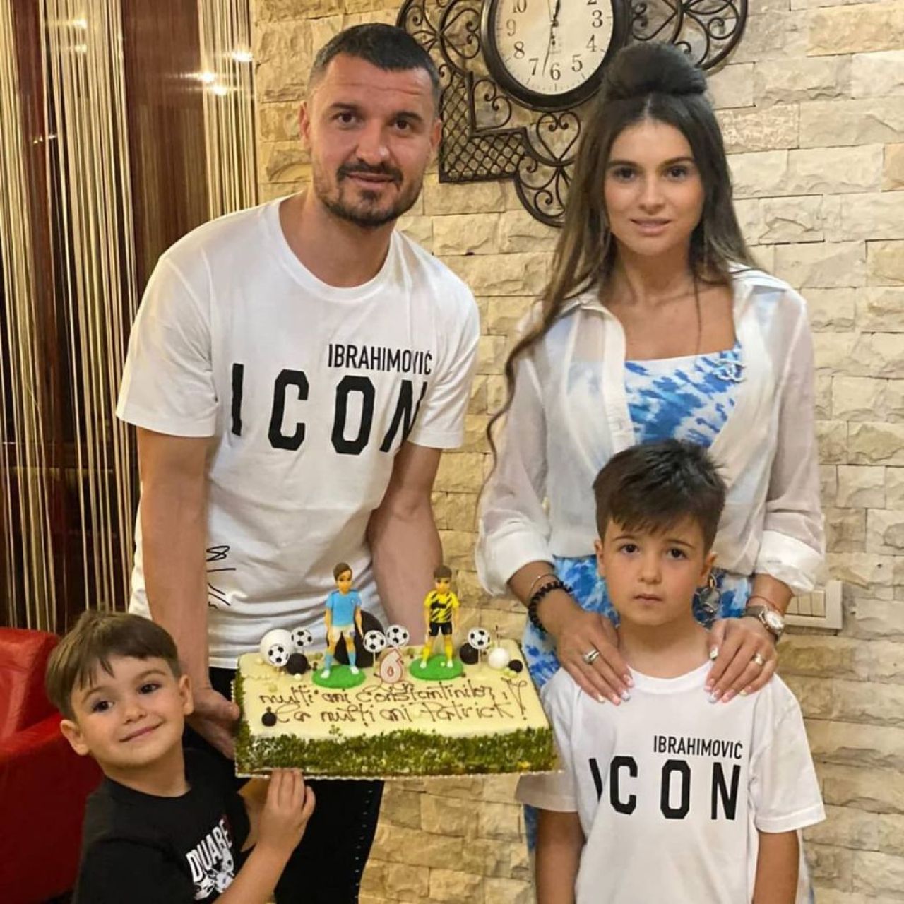 Constantin Budescu are o familie superbă. Cât de bine arată soția fotbalistului de la FCSB _2
