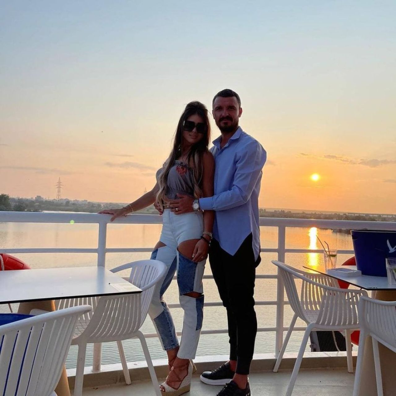 Constantin Budescu are o familie superbă. Cât de bine arată soția fotbalistului de la FCSB _7