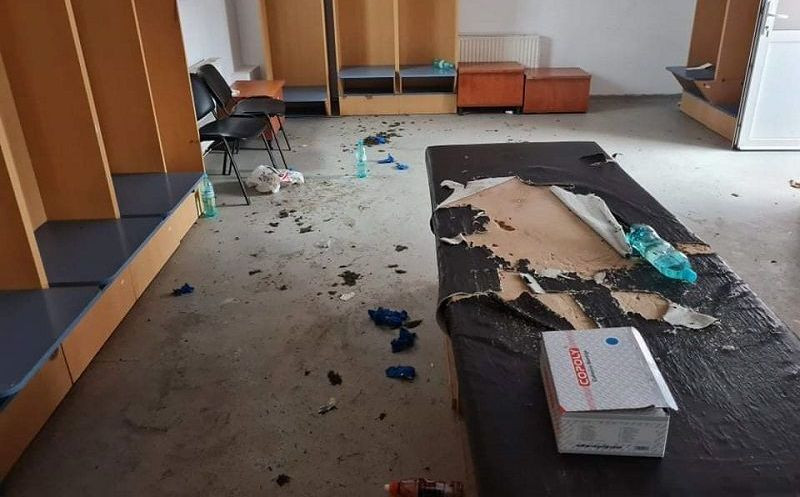 Imagini incredibile! Jucătorii de la CSA Steaua au devastat vestiarul Politehnicii Timișoara_4