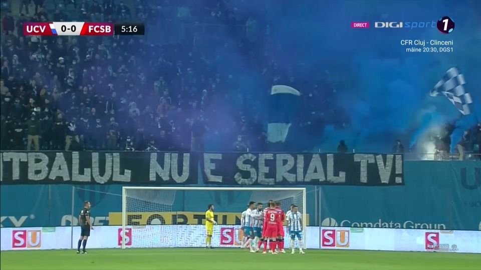Atmosferă electrizantă pe „Ion Oblemenco”! Suporterii au revenit în tribune și au făcut spectacol! Mesajul afișat de olteni _4