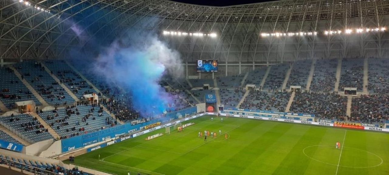 Atmosferă electrizantă pe „Ion Oblemenco”! Suporterii au revenit în tribune și au făcut spectacol! Mesajul afișat de olteni _9