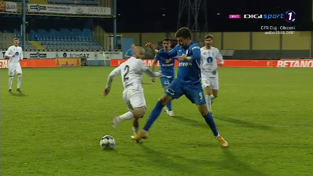 Final nebun la Mediaș! Farul a egalat, la ultima fază, după un penalty suspect. A fost sau nu contact?_5