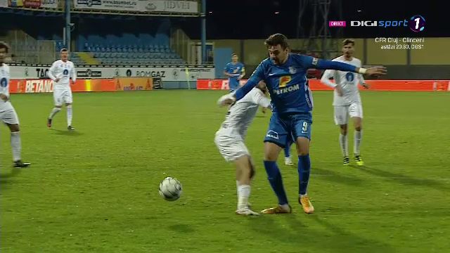 Final nebun la Mediaș! Farul a egalat, la ultima fază, după un penalty suspect. A fost sau nu contact?_8
