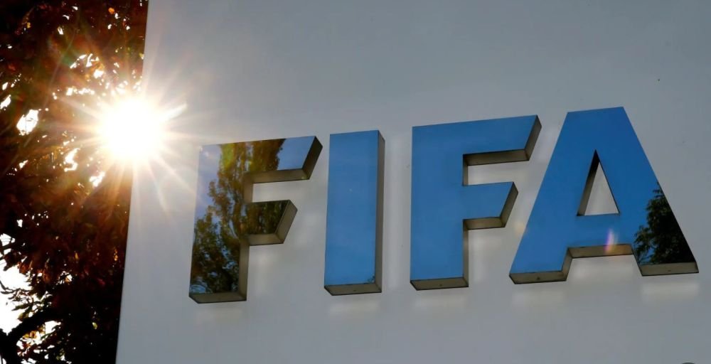 Decizia care ar putea schimba total fotbalul! Tehnologia de ultimă oră pe care FIFA o va testa la Cupa Arabă 2021