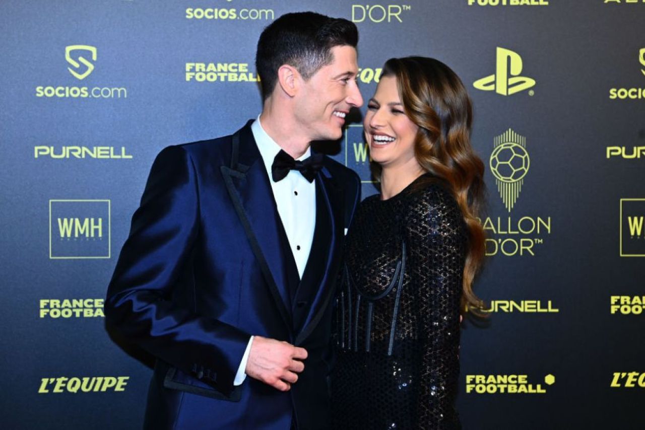 Ele sunt 'Divele de Aur'! Imagini spectaculoase de pe covorul roșu de la Balonul de Aur! Cea mai hot apariție nu aparține unei soții de fotbalist_26