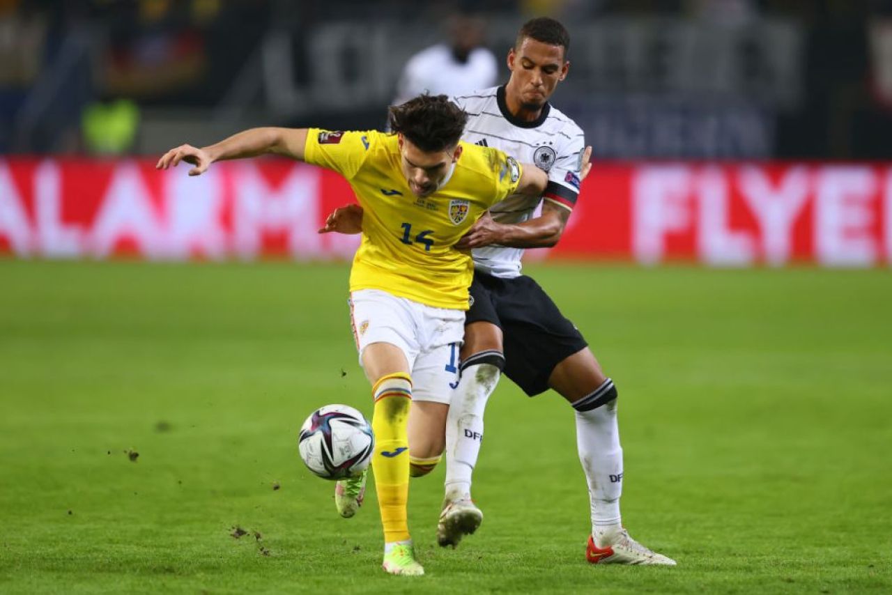Curg ofertele pentru Ianis Hagi! Suma impresionantă pe care o cere Rangers pentru a renunța la fiul „Regelui”_3
