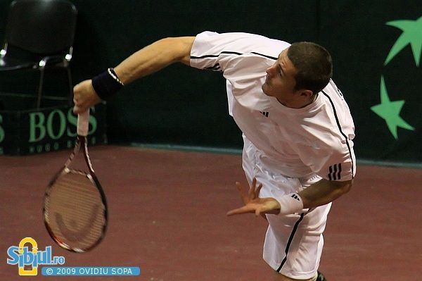 ZIUA NAȚIONALĂ | Să-ți amintești și încă să nu crezi: Marius Copil l-a bătut pe Marat Safin la debutul său în Cupa Davis_5