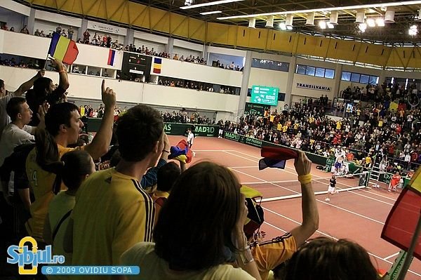 ZIUA NAȚIONALĂ | Să-ți amintești și încă să nu crezi: Marius Copil l-a bătut pe Marat Safin la debutul său în Cupa Davis_7