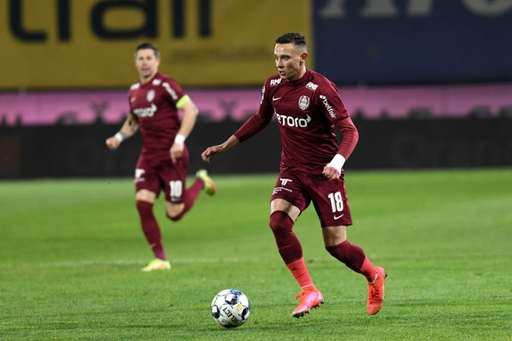 „Le-a cumpărat trei porci alor lui din primul salariu!” Fotbalistul care a ajuns de la 500 de euro, la 15.000 de euro lunar_5