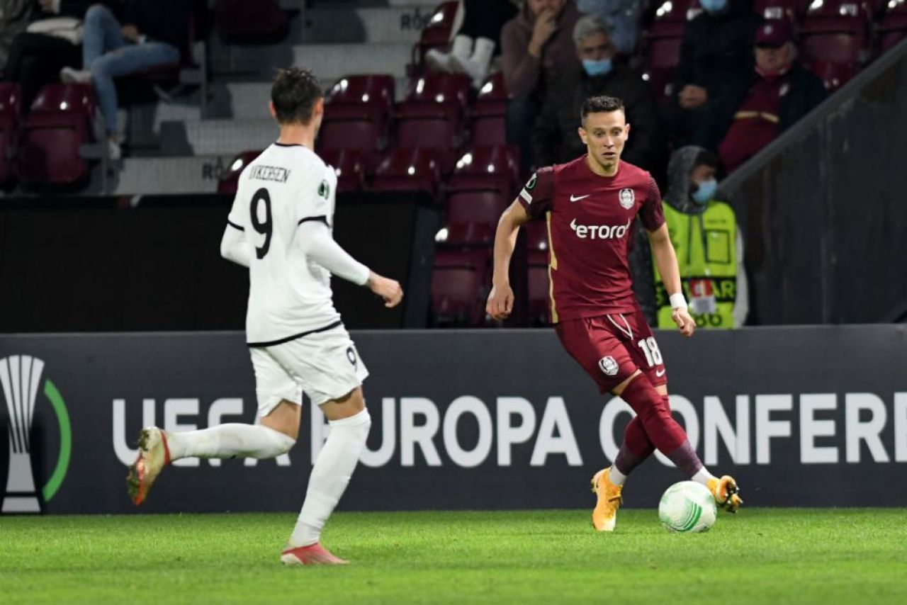 „Le-a cumpărat trei porci alor lui din primul salariu!” Fotbalistul care a ajuns de la 500 de euro, la 15.000 de euro lunar_8