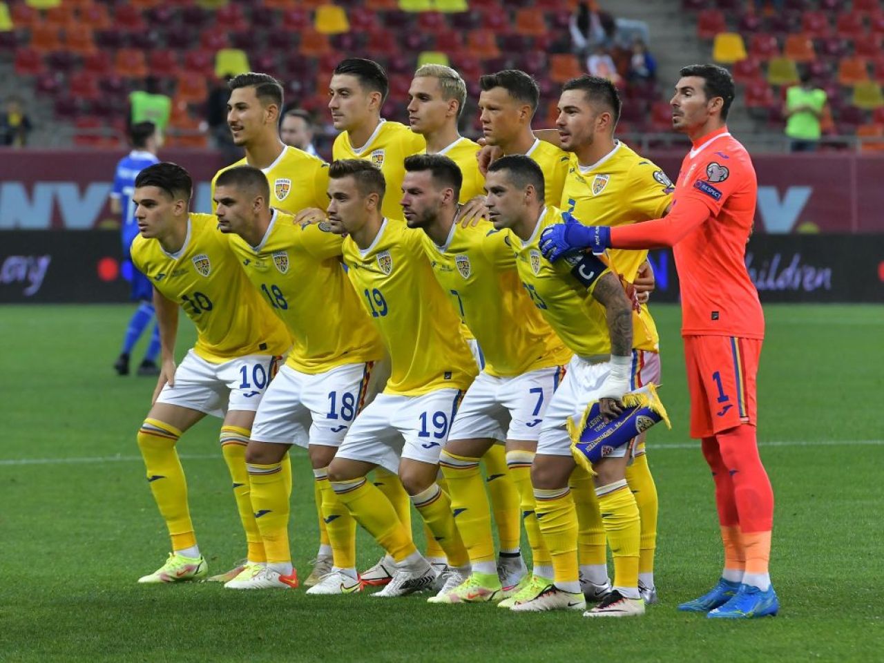 Oficial! Naționala „tricoloră” nu mai are selecționer! Cine este favoritul lui Burleanu_2