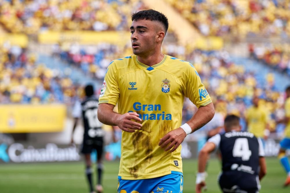 Barcelona a pus ochii pe viitorul Pedri! Xavi garantează pentru puștiul de 18 ani_4