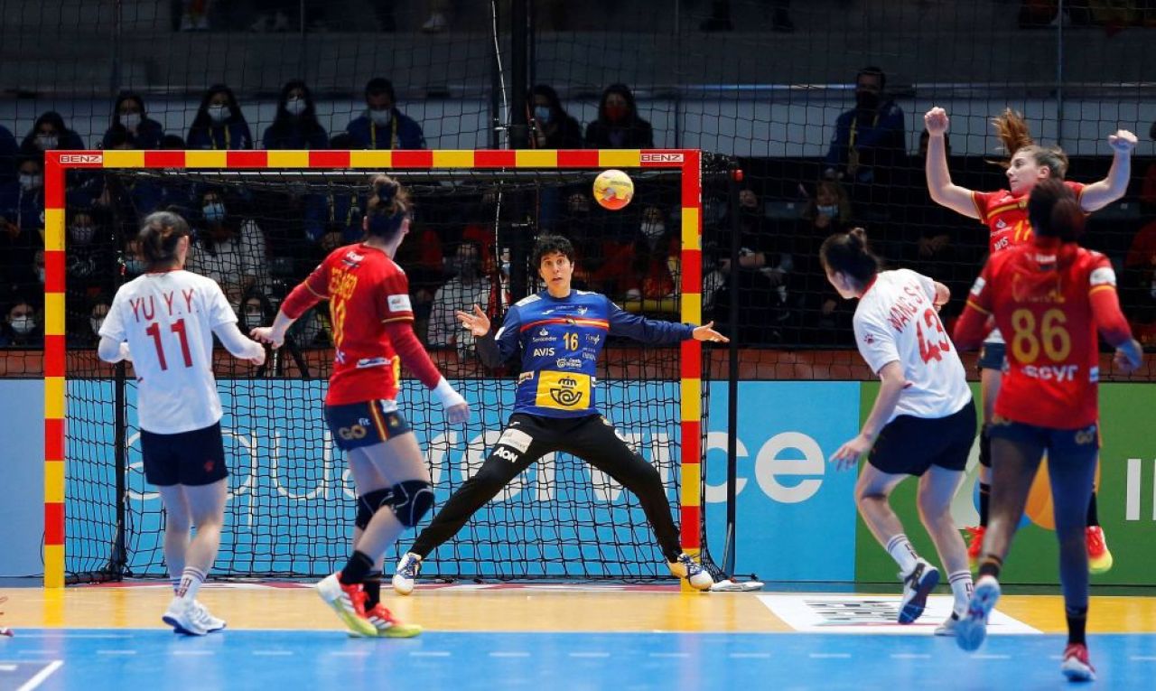CM de HANDBAL 2021 | Spania, cu jucătoarele din Liga Florilor la înălțime, s-a calificat în faza a doua a turneului_5