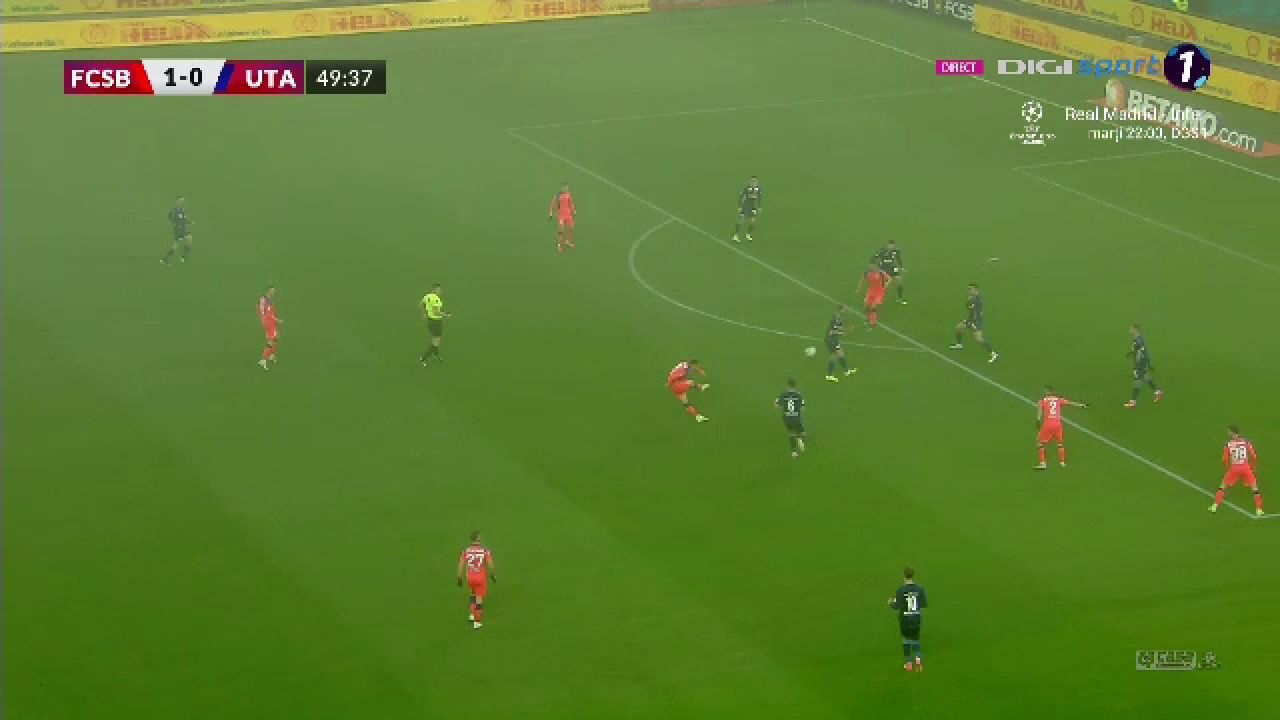 FCSB - UTA Arad 2-1 | Roș-albaștrii câștigă cu ajutorul a două penalty-uri suspecte _13