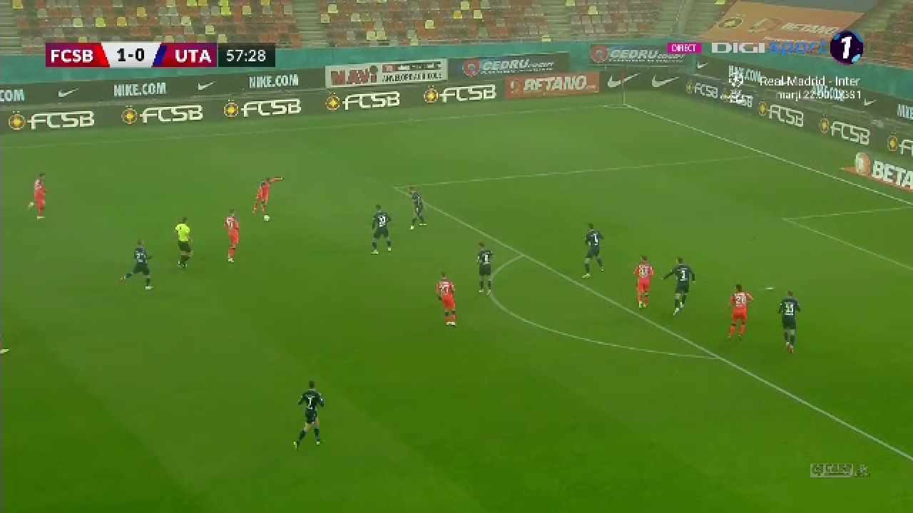FCSB - UTA Arad 2-1 | Roș-albaștrii câștigă cu ajutorul a două penalty-uri suspecte _15