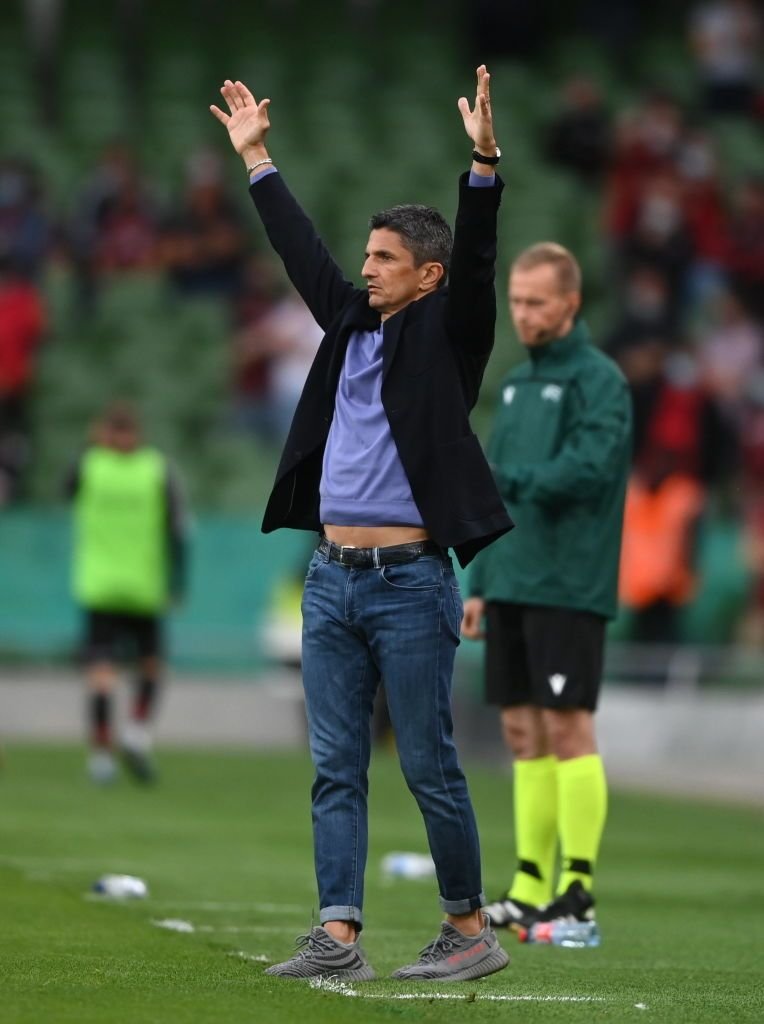 A refuzat naționala, dar poate semna cu un alt club! Răzvan Lucescu, ofertat de fosta echipă a lui Xavi_4