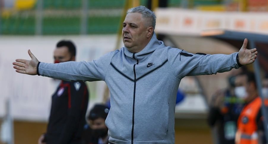 Altă echipă, același Șumudică! Contre cu un reporter: „Ar trebui să știi mai multe despre fotbal!”_3