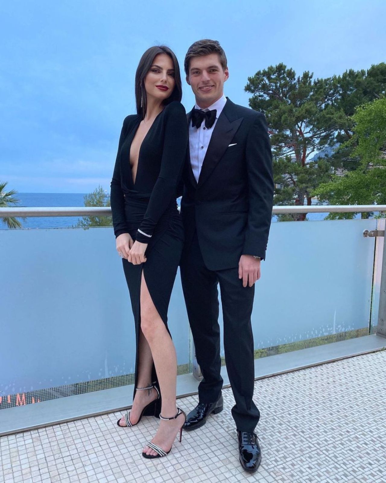 A zburat 11 ore cu avionul privat pentru iubita sa. Gestul romantic al lui Verstappen înaintea cursei pentru titlul mondial_15