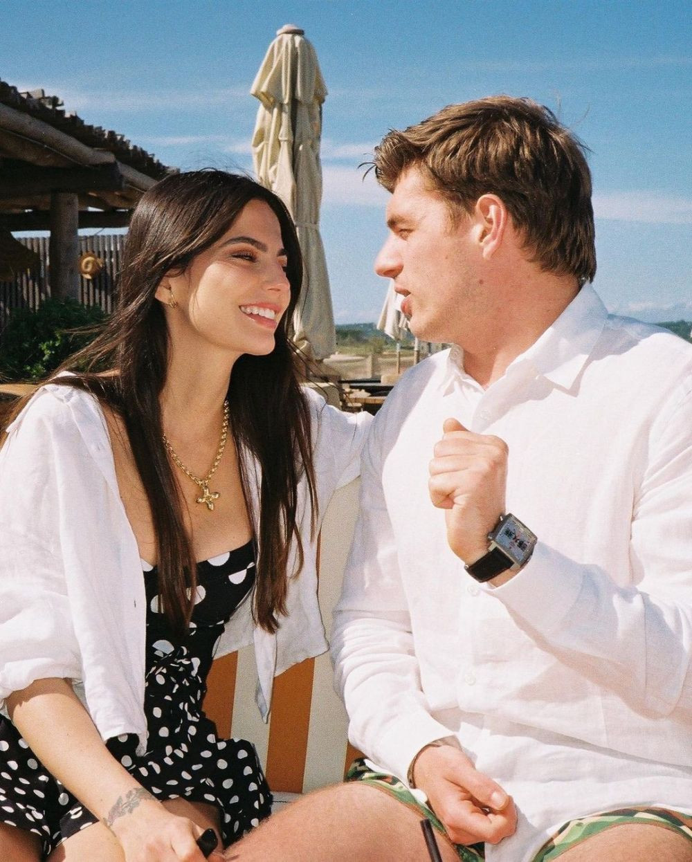 A zburat 11 ore cu avionul privat pentru iubita sa. Gestul romantic al lui Verstappen înaintea cursei pentru titlul mondial_35