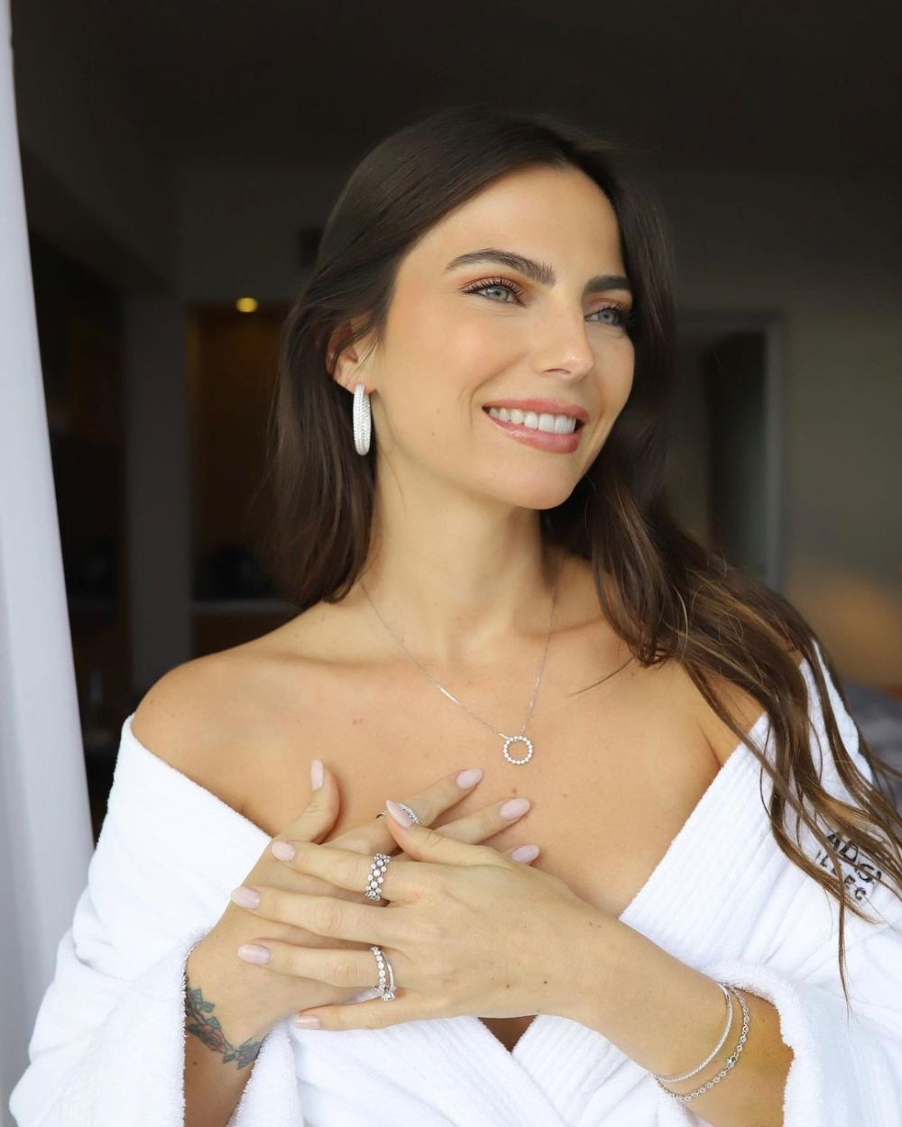 A zburat 11 ore cu avionul privat pentru iubita sa. Gestul romantic al lui Verstappen înaintea cursei pentru titlul mondial_39