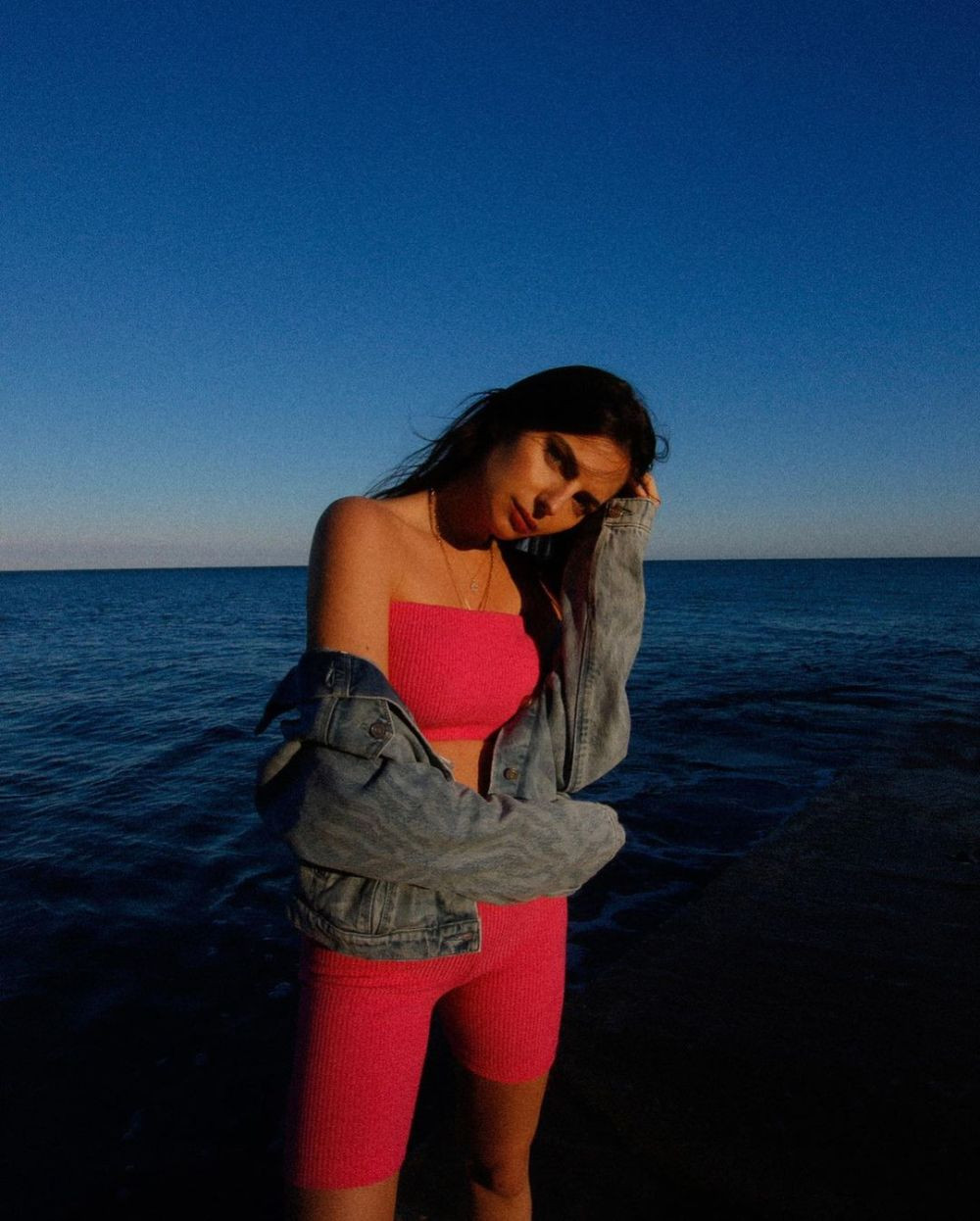 A zburat 11 ore cu avionul privat pentru iubita sa. Gestul romantic al lui Verstappen înaintea cursei pentru titlul mondial_47