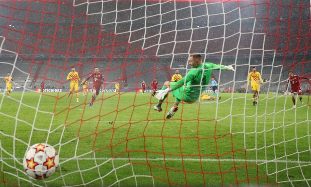 LIGA CAMPIONILOR | FC Barcelona, o nouă umilință în fața lui Bayern! Se știu primele 15 echipe calificate în primăvara Champions League! Toate rezultatele serii_6