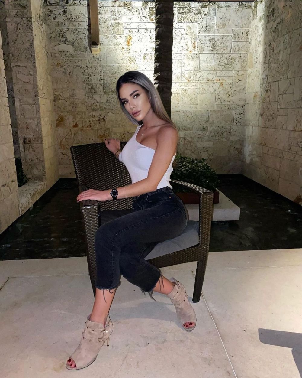 Fiica lui Ion Țiriac, de o frumusețe răpitoare. Ioana are un fizic de model și este comparată cu celebra Megan Fox _5