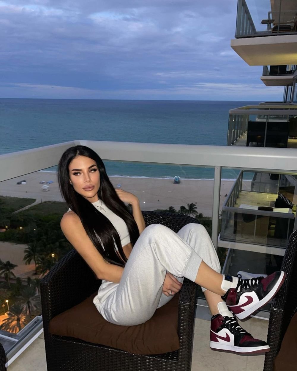 Fiica lui Ion Țiriac, de o frumusețe răpitoare. Ioana are un fizic de model și este comparată cu celebra Megan Fox _11