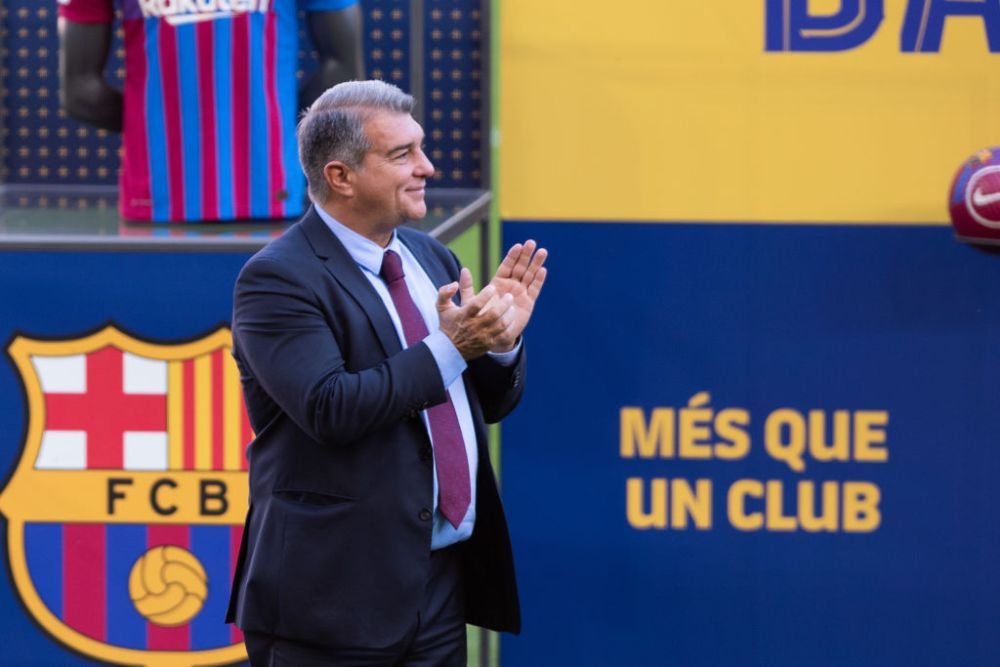 Mesajul lui Laporta pentru fani după eliminarea rușinoasă din Champions League: „Trebuie să întărim prima echipă!” Ce plan are pentru luna ianuarie_3