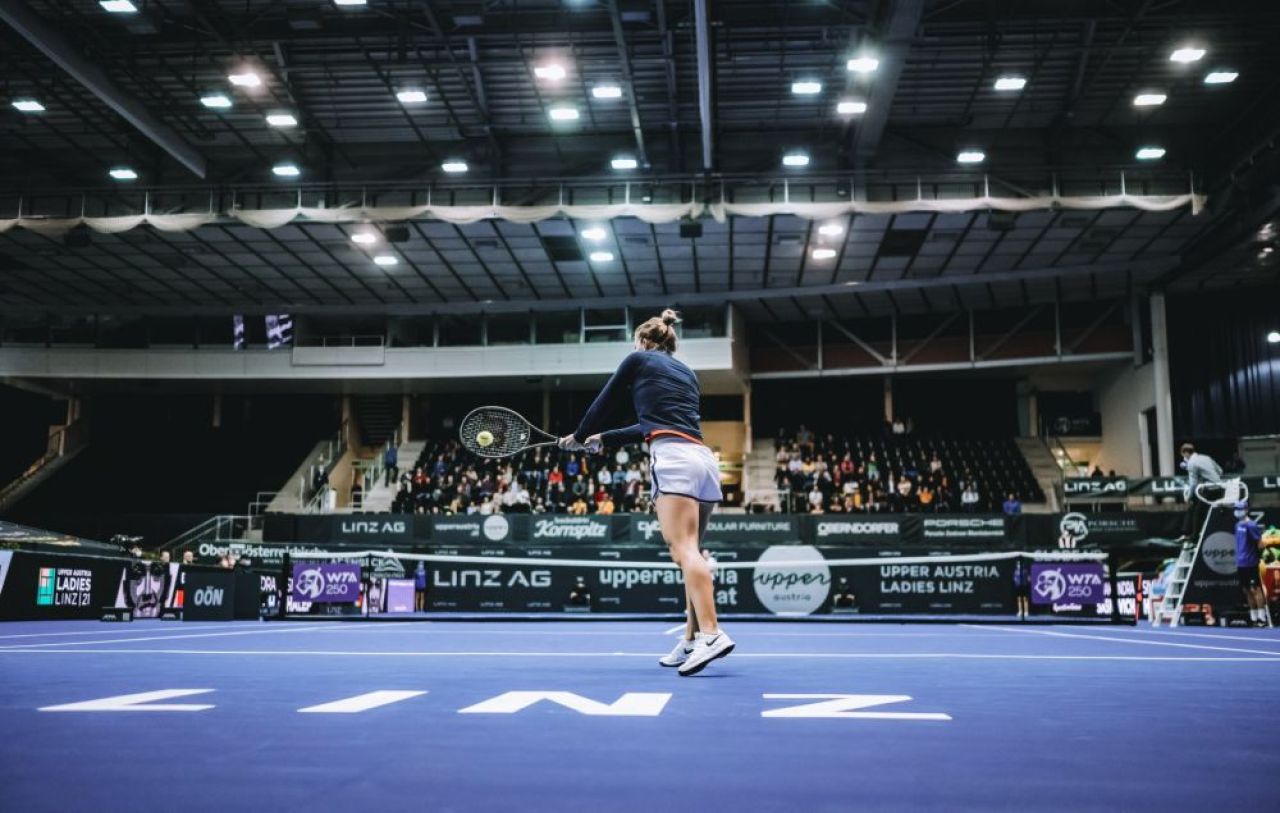 Simona Halep, tutorial gratis, pas cu pas: cum să lovești reverul în lung de linie. Când joacă primul turneu în 2022_6