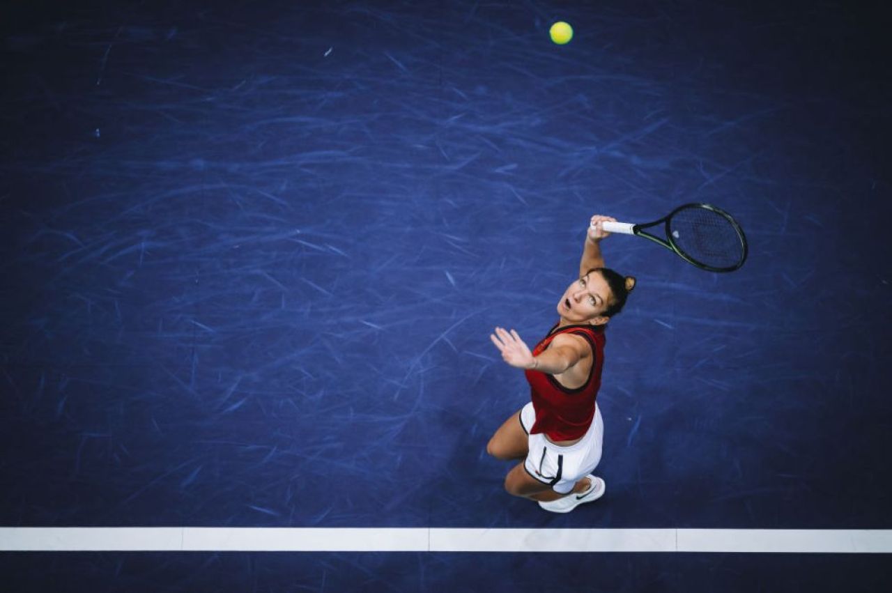 Simona Halep, tutorial gratis, pas cu pas: cum să lovești reverul în lung de linie. Când joacă primul turneu în 2022_10
