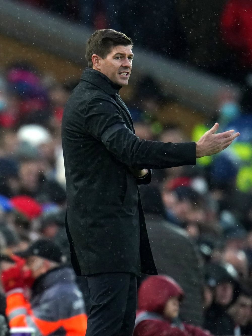 A erupt Anfield! Aplauze în picioare la revenirea lui Steven Gerrard pe stadionul lui Liverpool_4