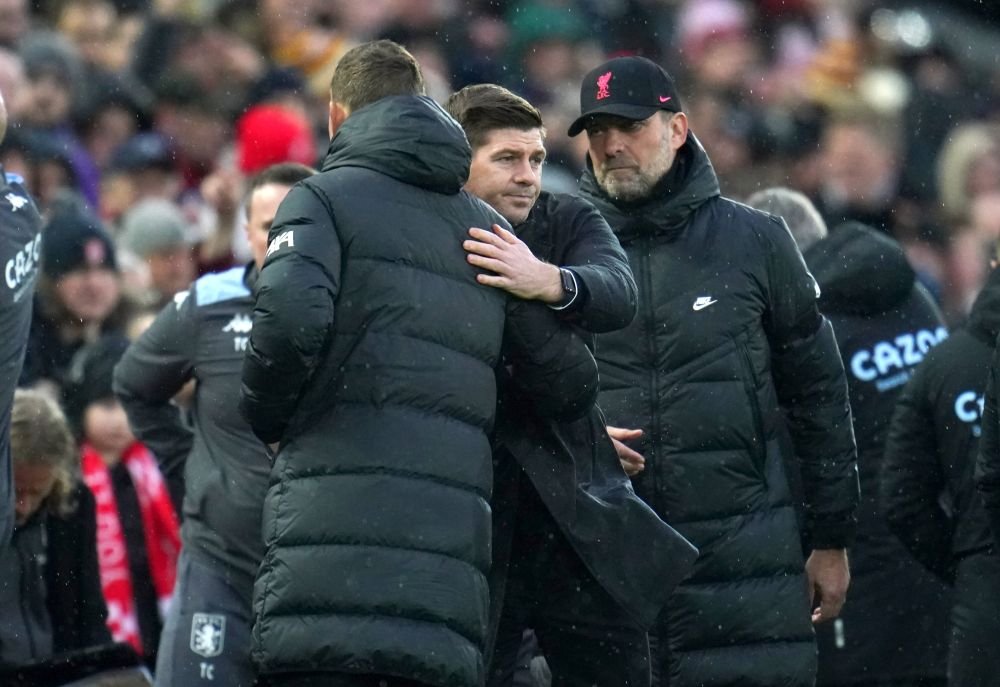 A erupt Anfield! Aplauze în picioare la revenirea lui Steven Gerrard pe stadionul lui Liverpool_6