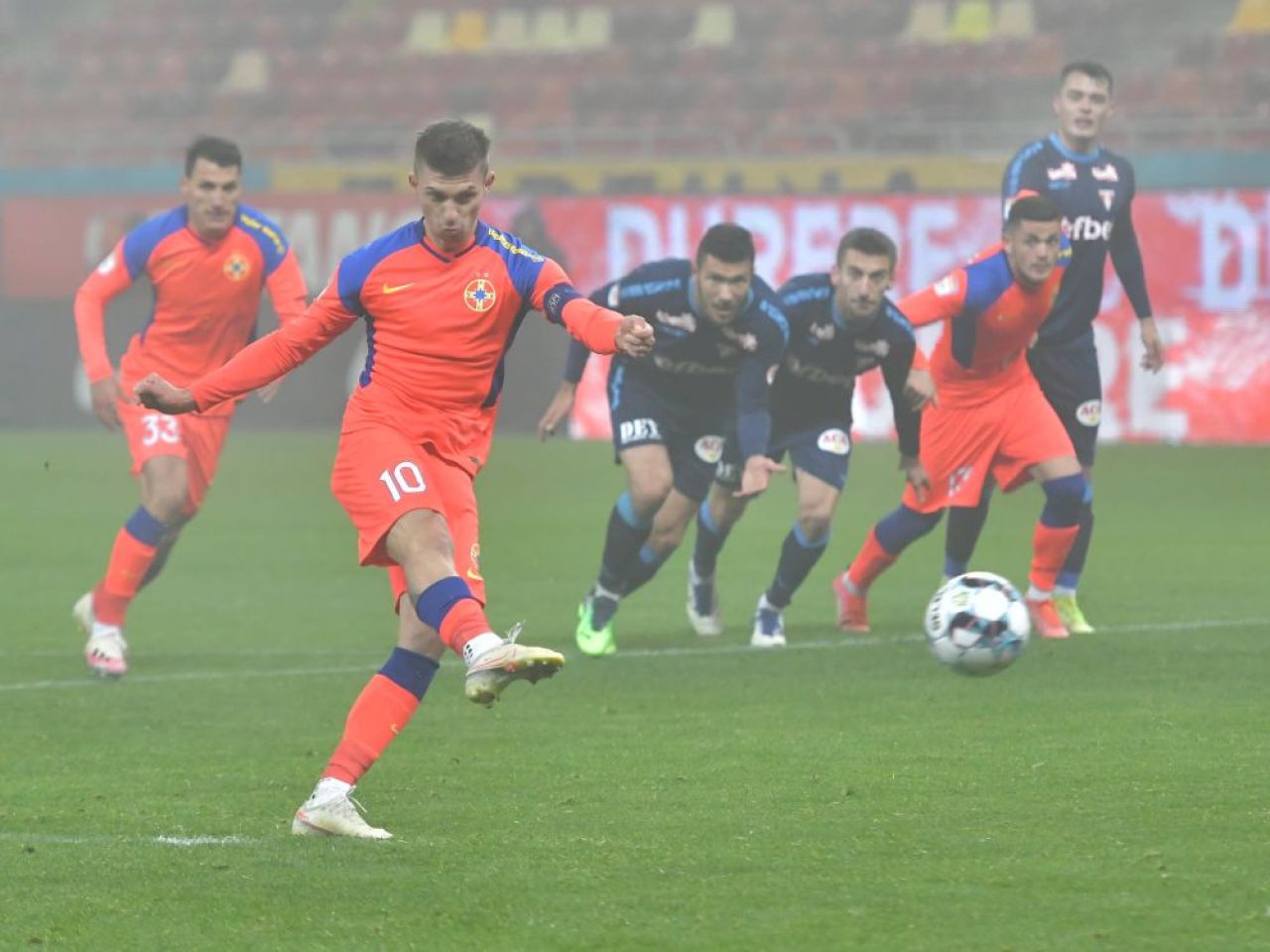 Tănase pleacă în iarnă! Transferul a intrat în linie dreaptă. Cât încasează FCSB_4