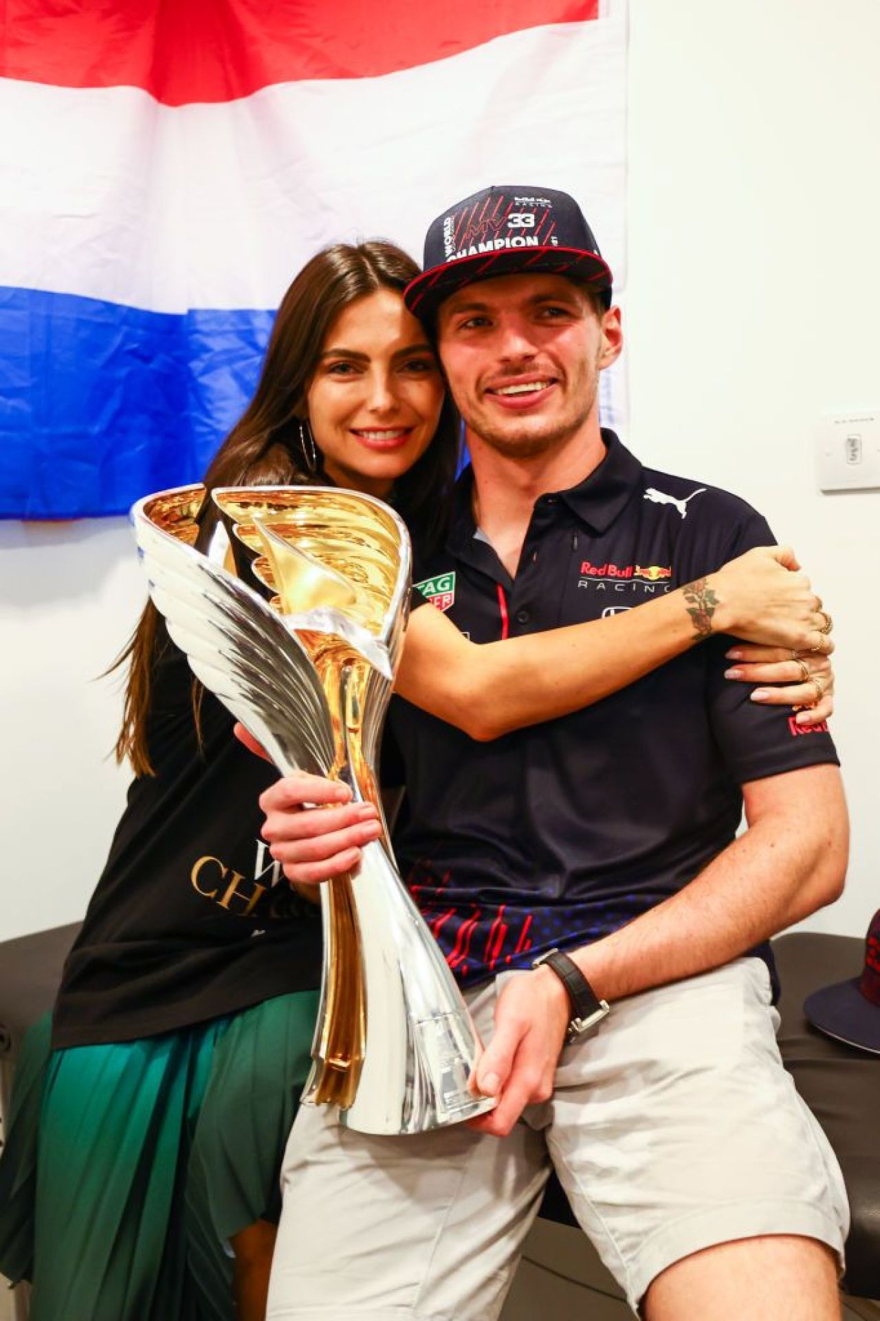 După muncă și răsplată! Max Verstappen va avea un salariu uriaș în 2022, după ce a câștigat titlul mondial în Formula 1 _7